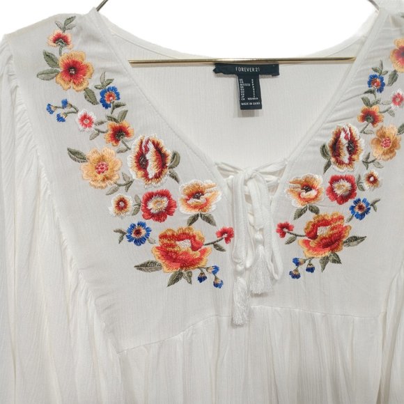 Forever 21 Floral Embroidered Peasant Top - Size Small - Picture 10 of 16